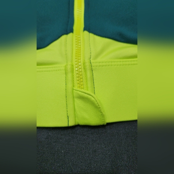 NWT Fabletics Ella High Support Zip Front Sports Bra – Size Small - Picture 2 of 8